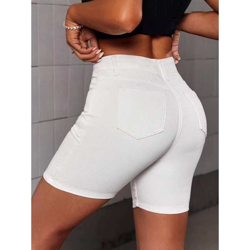 Hochgeschnittene Skinny-Shorts