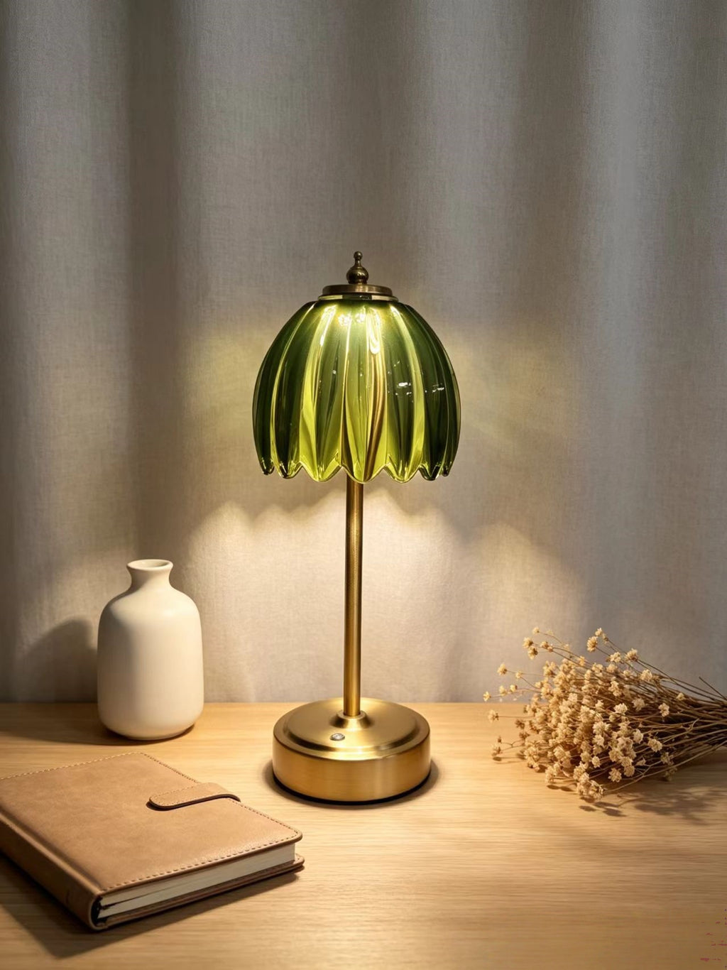 Nordische Nachttischlampe Touch | LuxeStyle