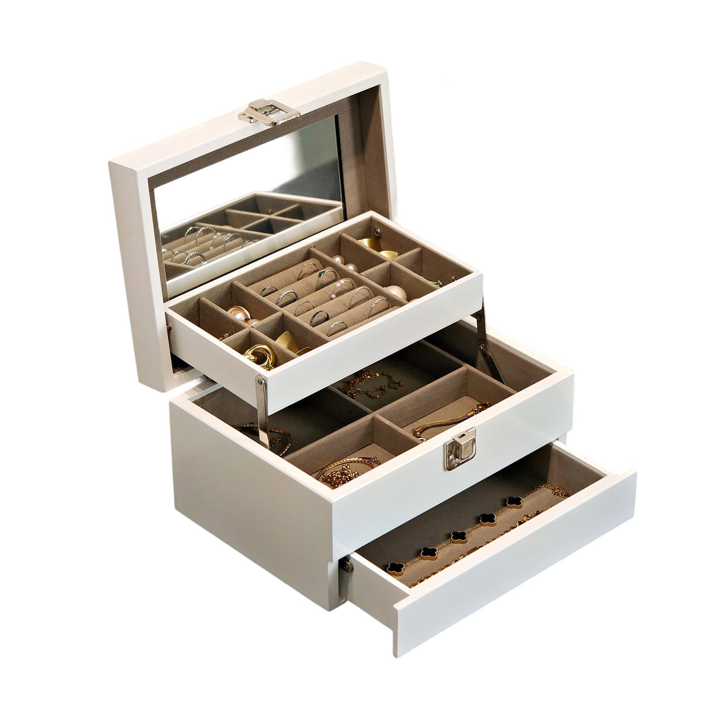 Schmuckbox aus Massivholz mit viel Platz – Bild 4 | LuxeStyle
