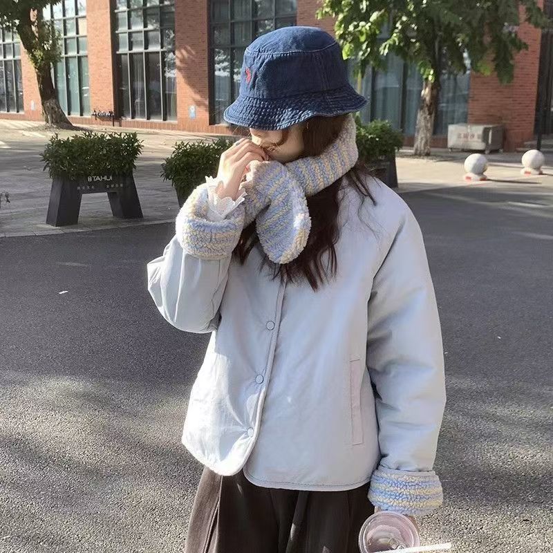Koreanischer Strickmantel mit Fellkragen – Bild 5 | LuxeStyle
