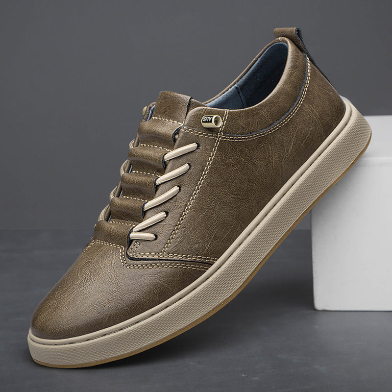 Grosse Outdoor-Freizeitschuhe aus Rindsleder – Bild 1 | LuxeStyle