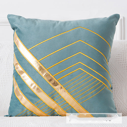 Goldenes Plüschkissen mit Quasten – Bild 6 | LuxeStyle