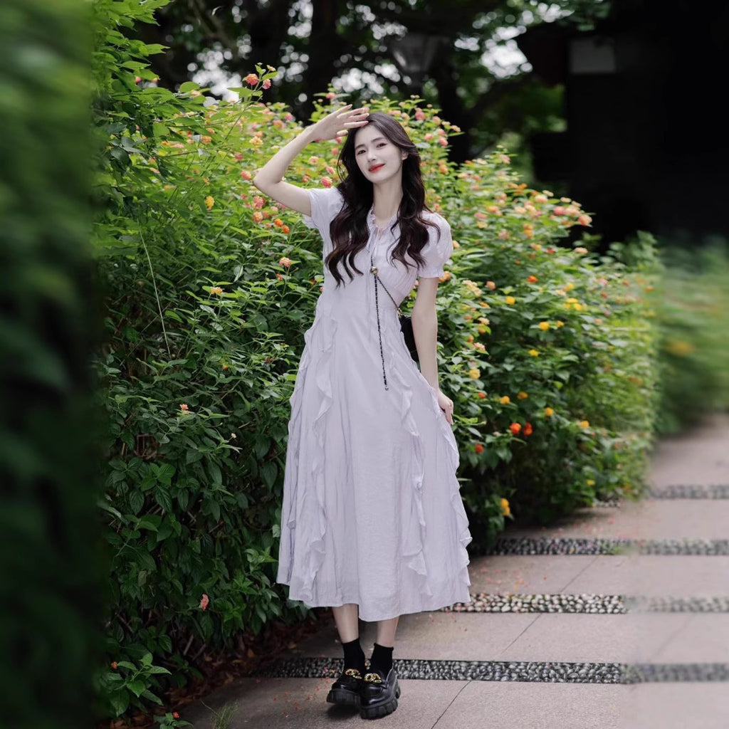 Elegantes Sommer-Maxikleid mit Rüschensaum