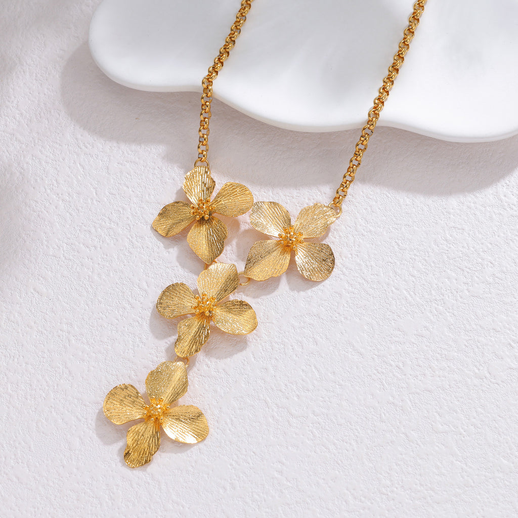 Blumen-Halskette und Armband-Set – Bild 5 | LuxeStyle