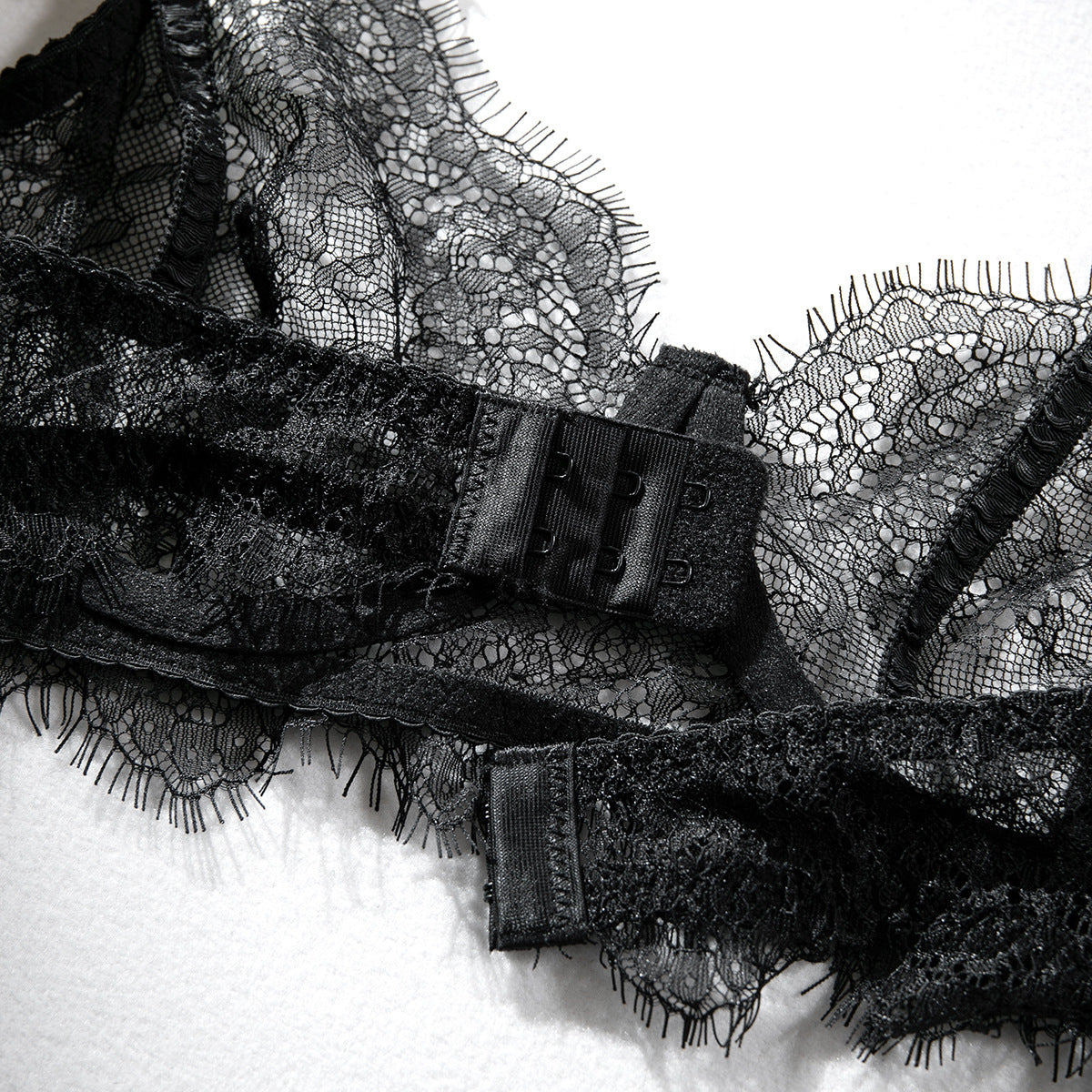 Spitzen-Dessous-Set mit Push-up und Strass – Bild 3 | LuxeStyle