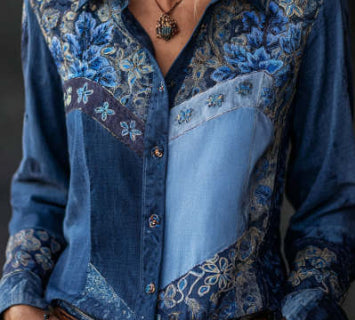 Damen Langarmshirt mit Blumenmuster – Bild 2 | LuxeStyle