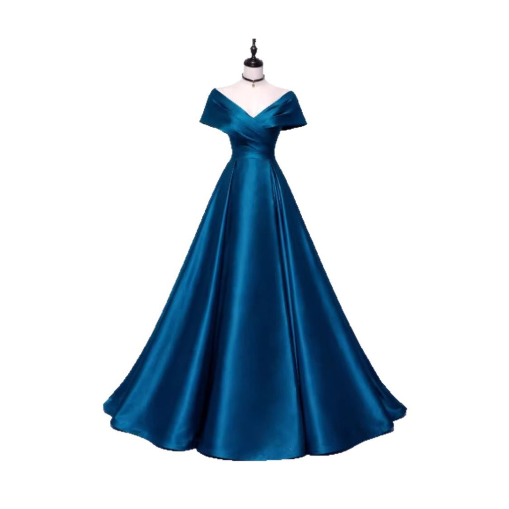 Elegantes langes, ärmelloses Bühnenkleid | LuxeStyle