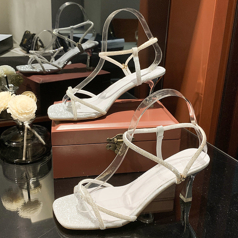 Silberne Kreuzband-Glitzer-Hochschuh-Sandalen – Bild 3 | LuxeStyle