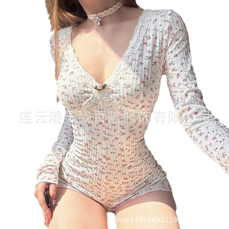 Jumpsuit mit Hüftlifting-Design