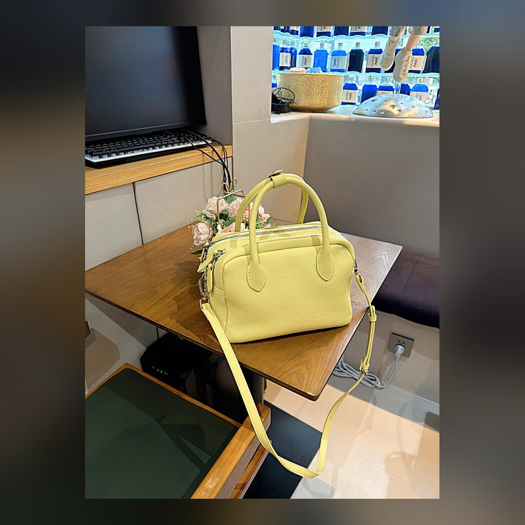 LuxeStyle-Edit · Boston-Henkeltasche «Lussa» · Echtleder im Bowling-Stil (Damen, 9 Farben)