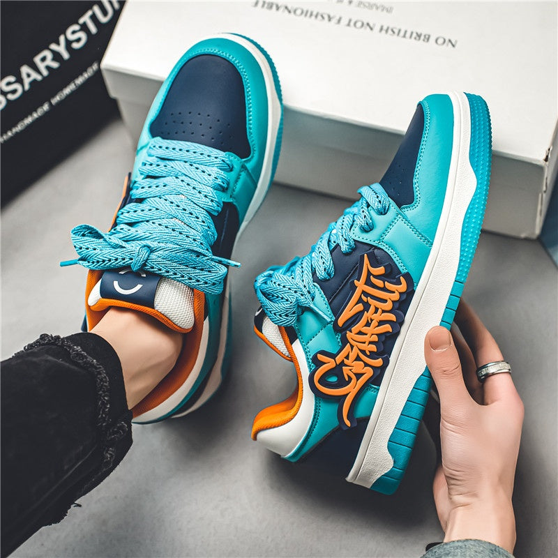 Sportliche Flachschuhe – Bild 2 | LuxeStyle