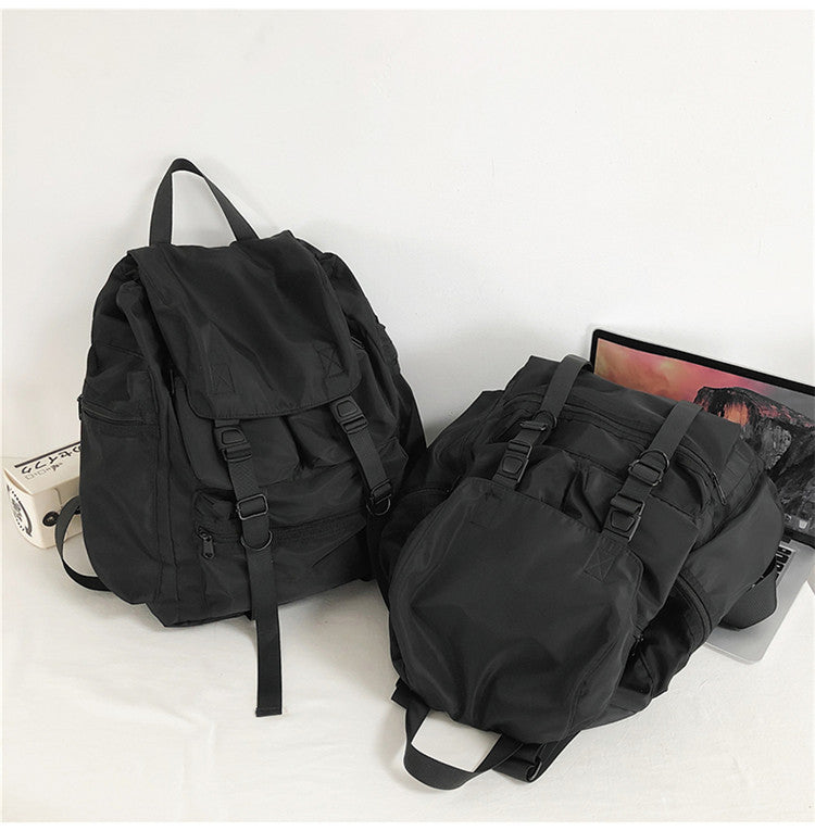 Grosser Rucksack mit Kordelzug und vielen Fächern – Bild 7 | LuxeStyle