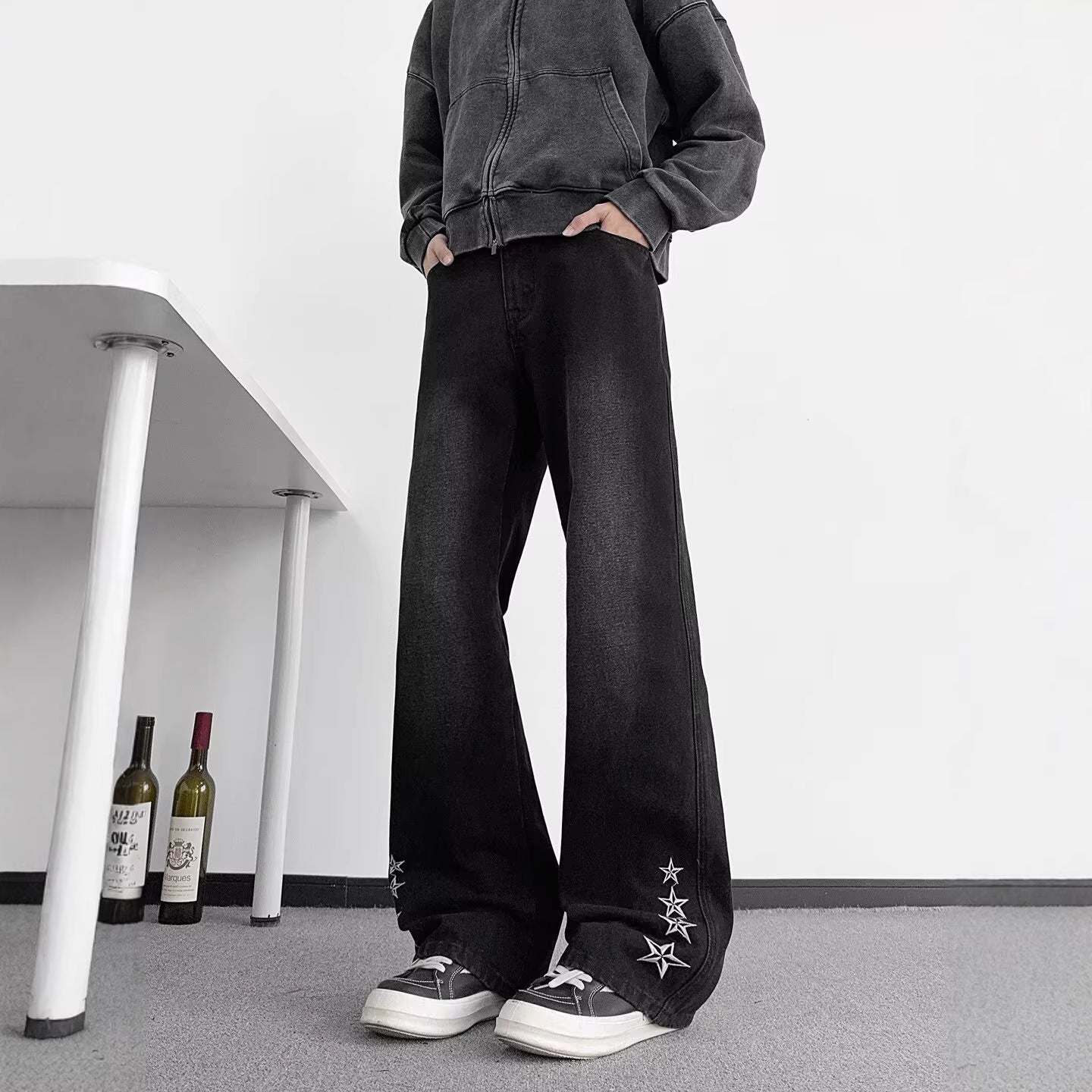 Gestickte Jeans