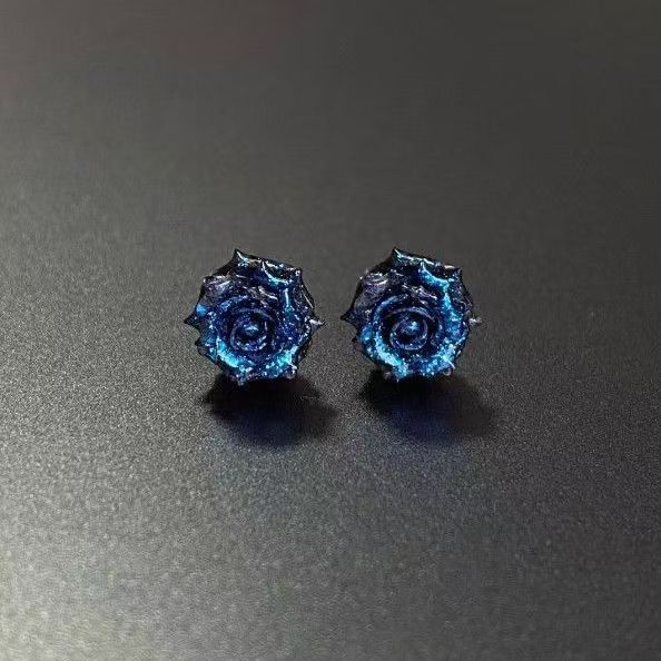 Ear-Cuffs «Papillon» – blauer Schmetterling