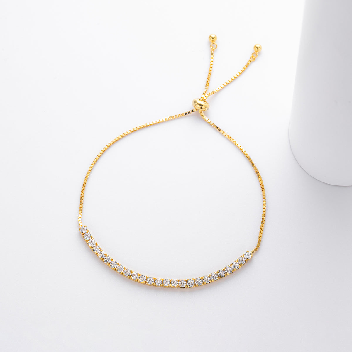 Armband mit Zirkon-Akzenten – Bild 6 | LuxeStyle