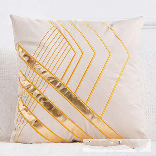 Goldenes Plüschkissen mit Quasten – Bild 9 | LuxeStyle