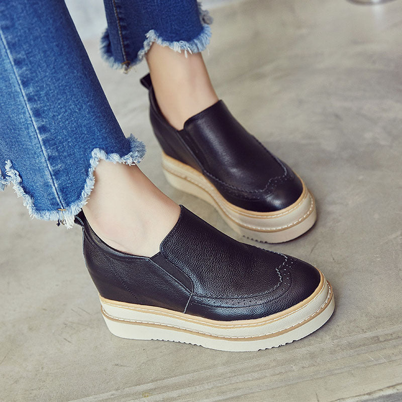 Plateau Sneaker aus Leder