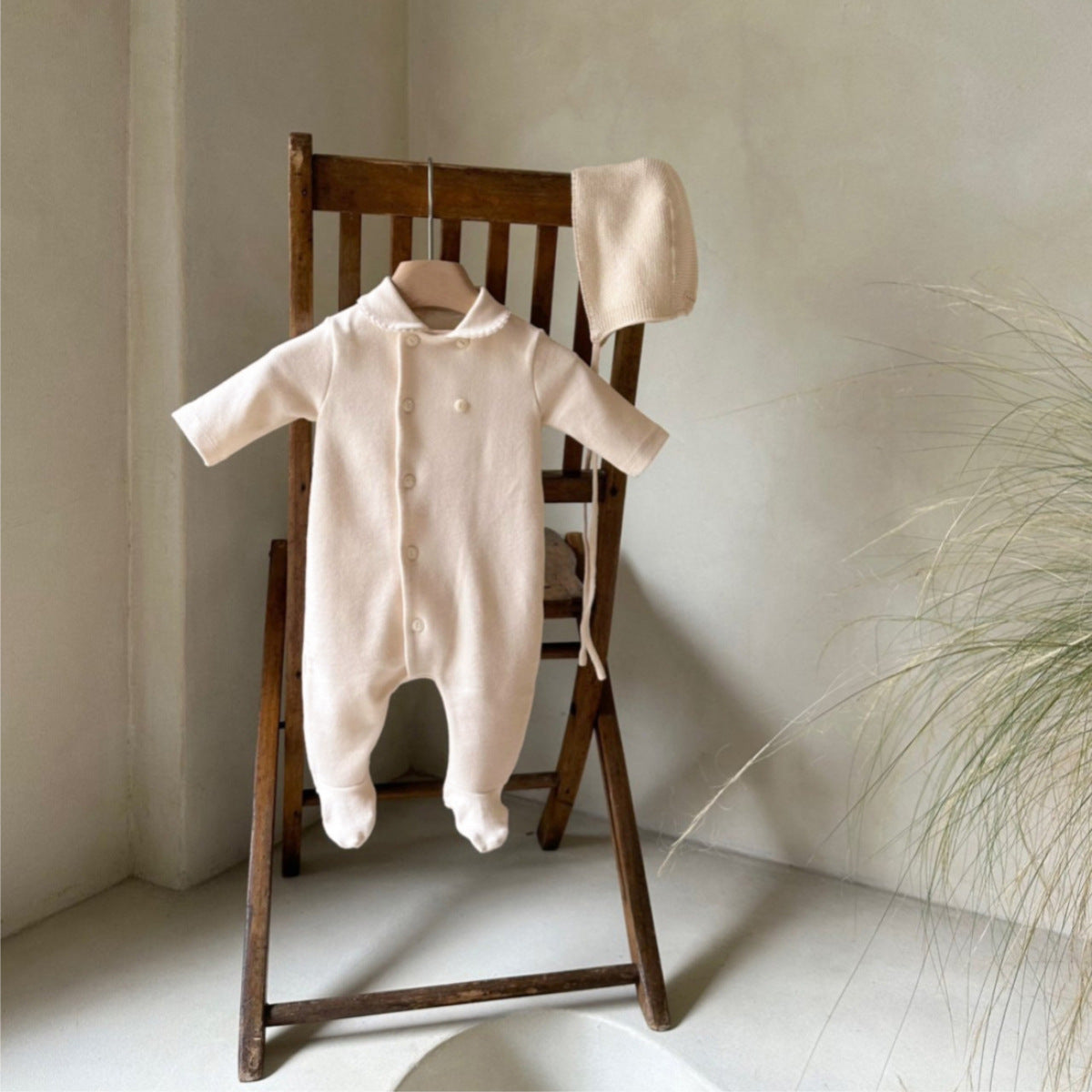 Baby Strampler mit Peter-Pan-Kragen – Bild 8 | LuxeStyle