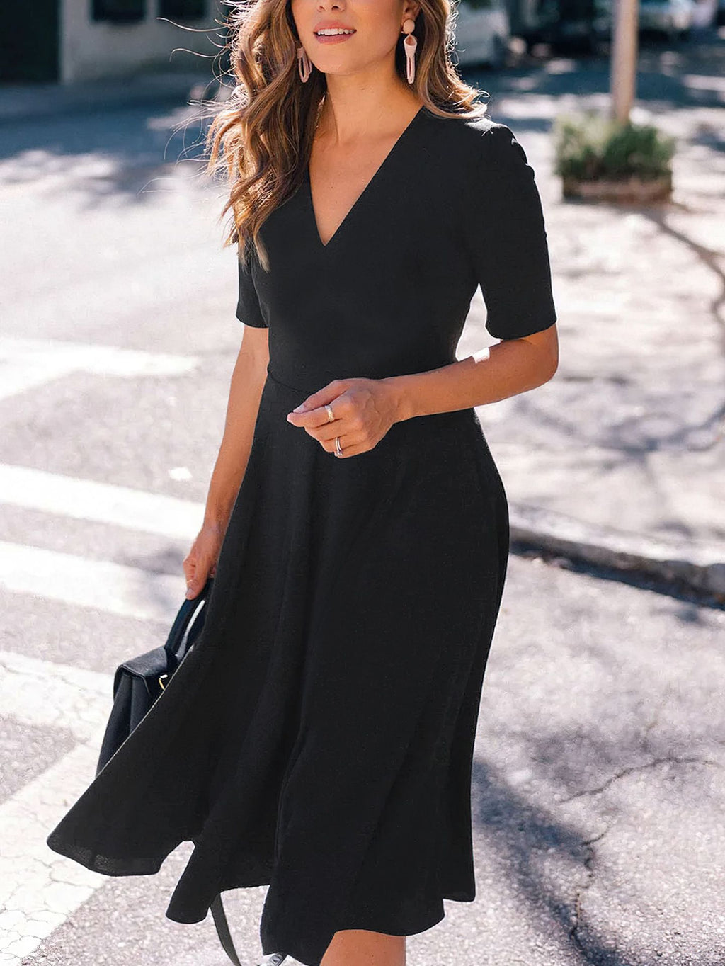 Eleganter Mid-Rise-Midi-Rock in Schwarz – Bild 2 | LuxeStyle