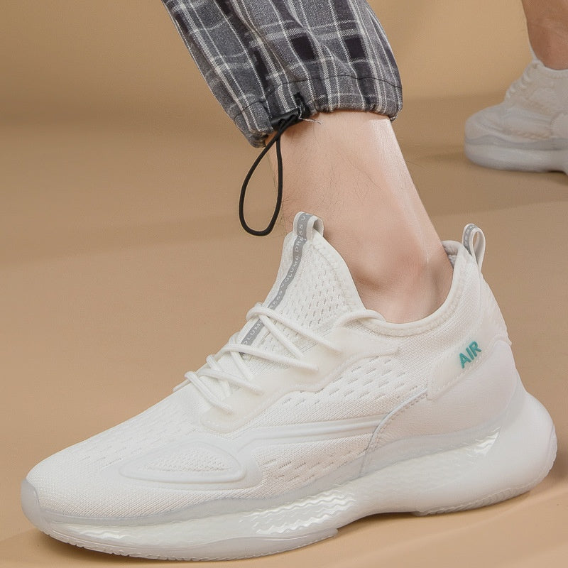 Klassische Sneaker mit Flyknit-Beschichtung – Bild 4 | LuxeStyle
