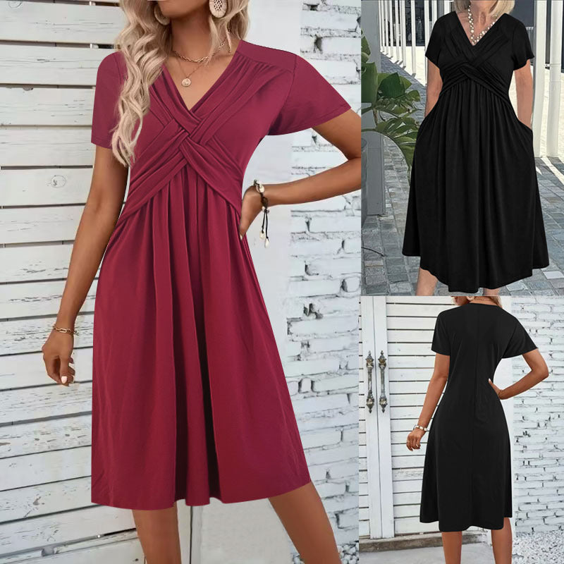 Sommerkleid mit V-Ausschnitt und Kapuze – Bild 7 | LuxeStyle