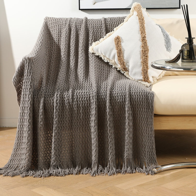 Gestrickte Sofadecke mit Quasten – Bild 3 | LuxeStyle