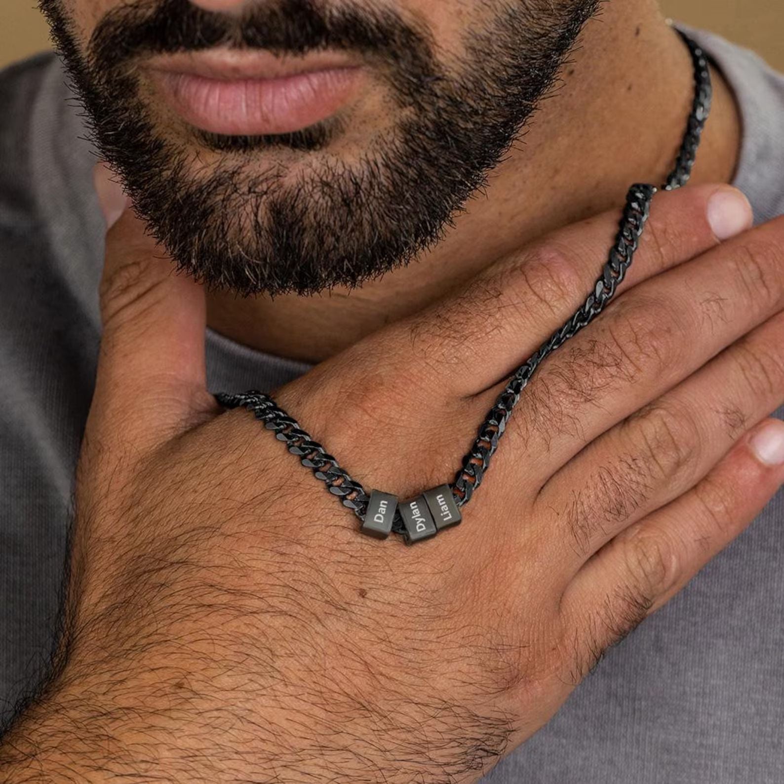 Lasergravur-Kette und Armband mit DIY-Namen-Gravur