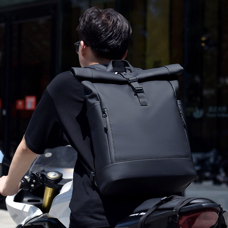 Wasserdichter Outdoor Laptop Rucksack – Bild 2 | LuxeStyle