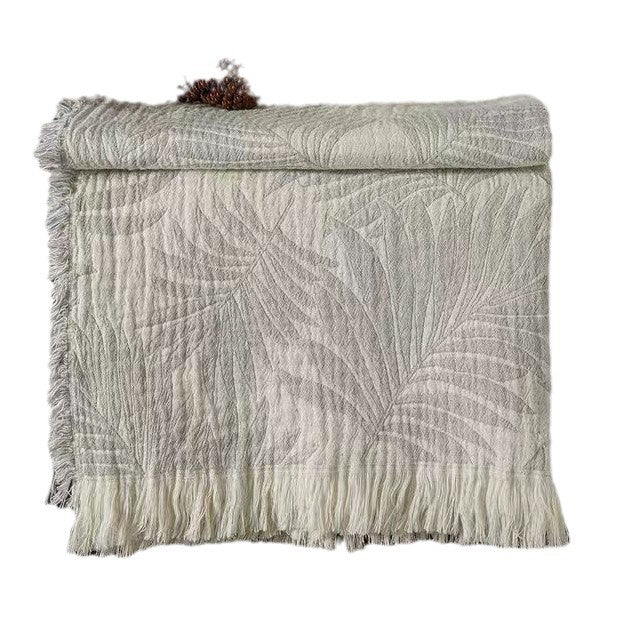 Dickgewebte Vier-Lagen-Jacquard-Decke mit Fransen