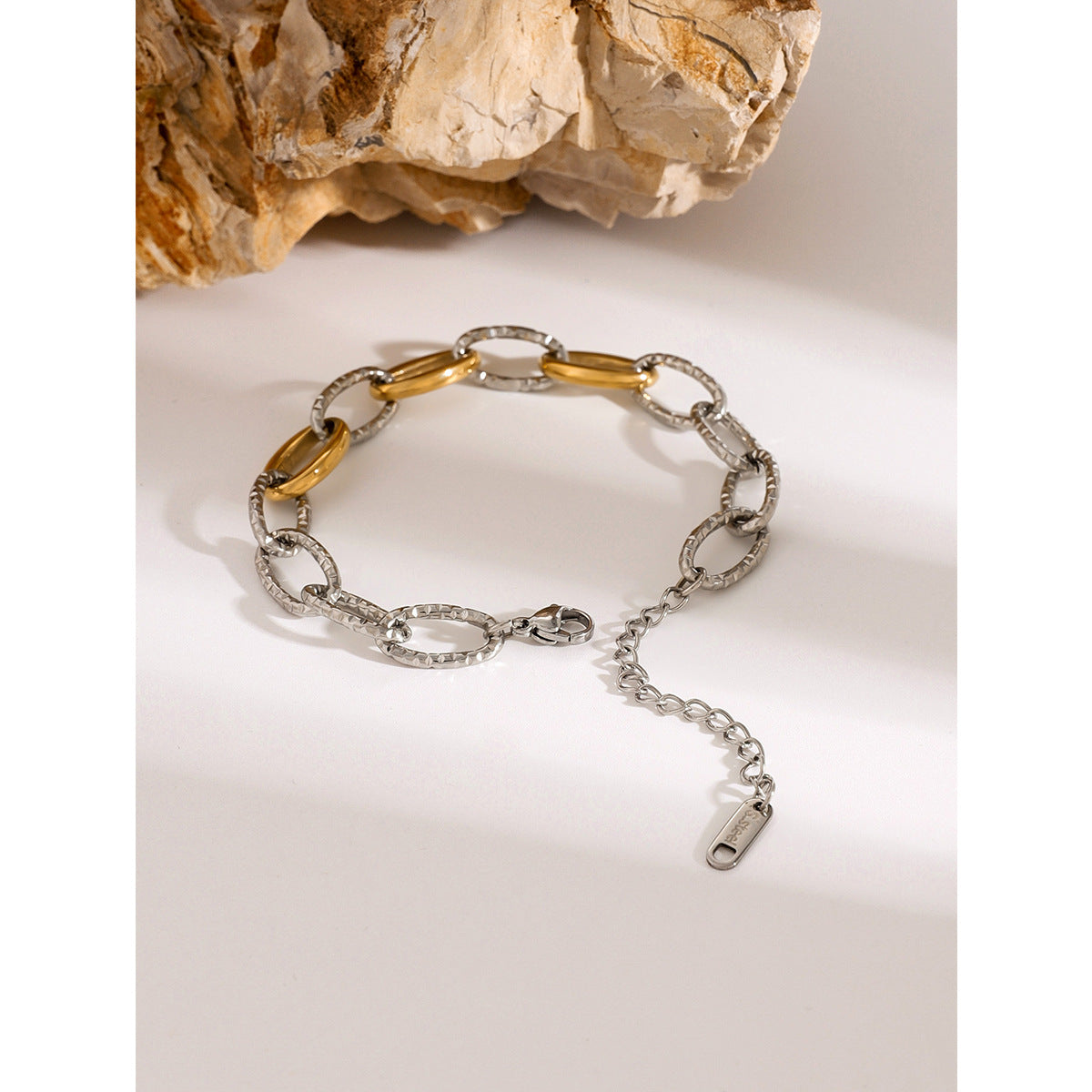 Farbblock-Armband aus Edelstahl – Bild 4 | LuxeStyle