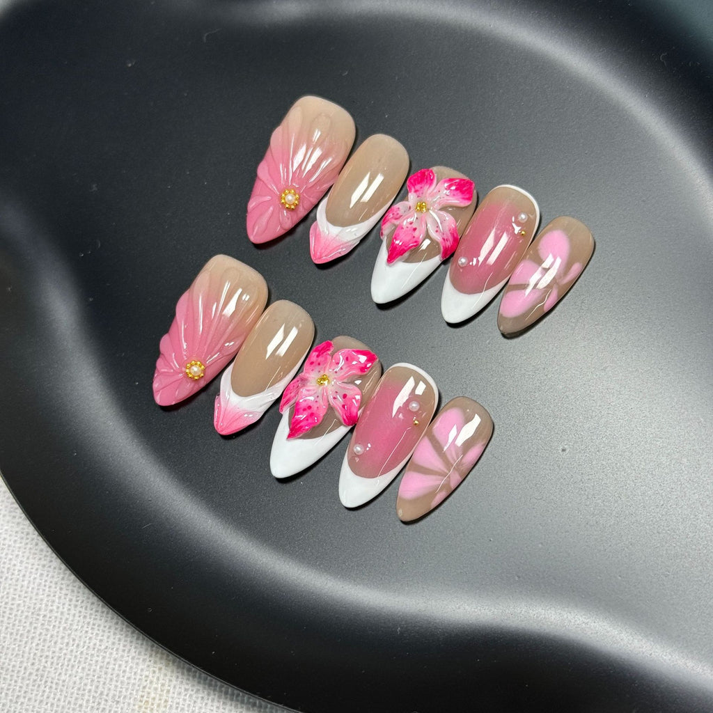 French Style Lily Fluid Ice Flower Manicure – Bild 6 | LuxeStyle