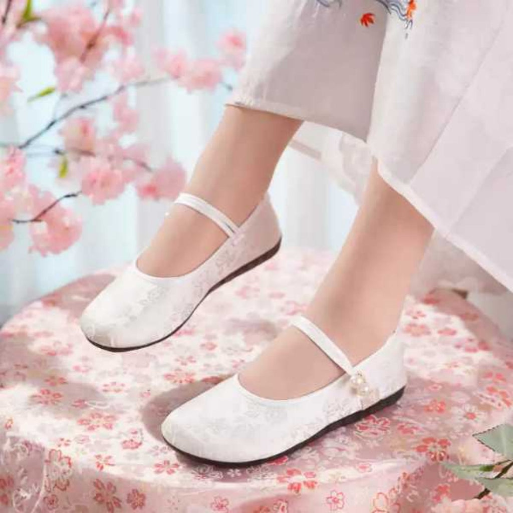 Chinesische Satin Flats – Mary Jane Stil