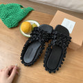 Französische Sandalen mit eckiger Spitze