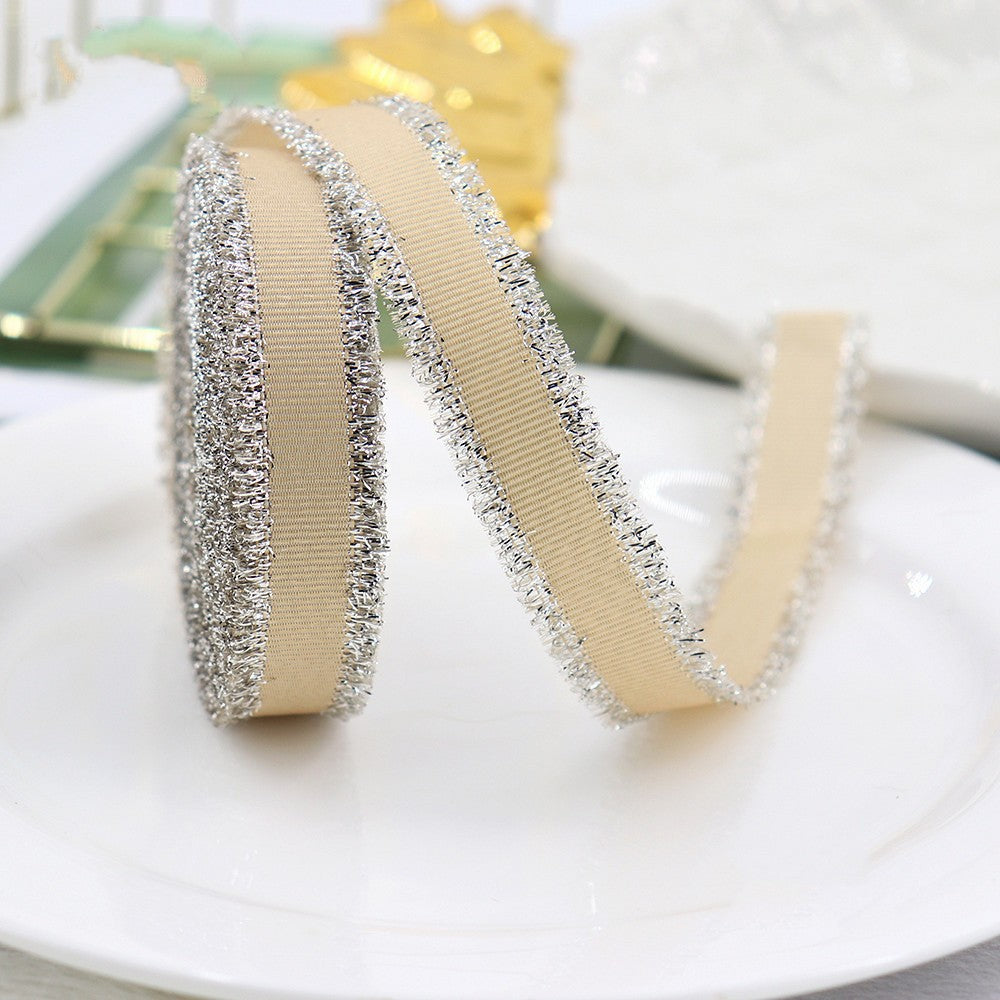 Dekoratives Gold‑Silber‑Ribbon mit Schleife – Bild 7 | LuxeStyle