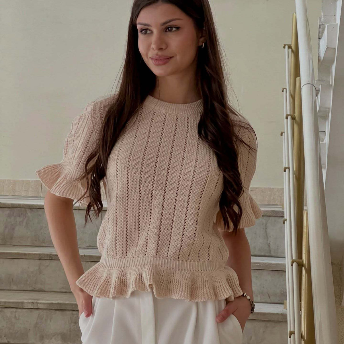 Sommerliches Stricktop mit Rüschen und 3/4-Ärmeln – Bild 3 | LuxeStyle