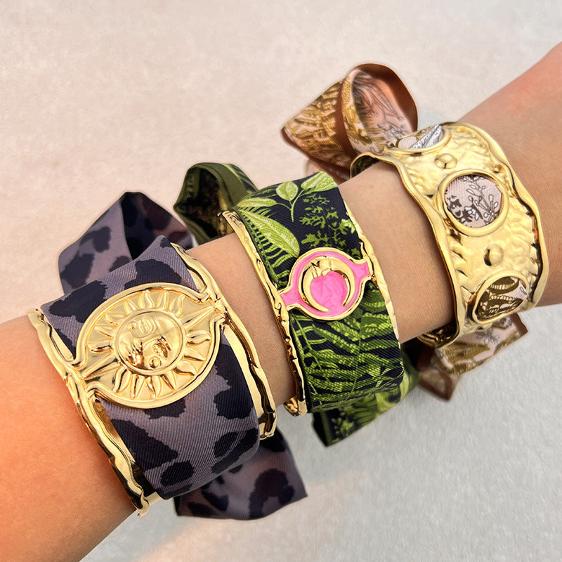 Breites Edelstahl-Openwork-Armband