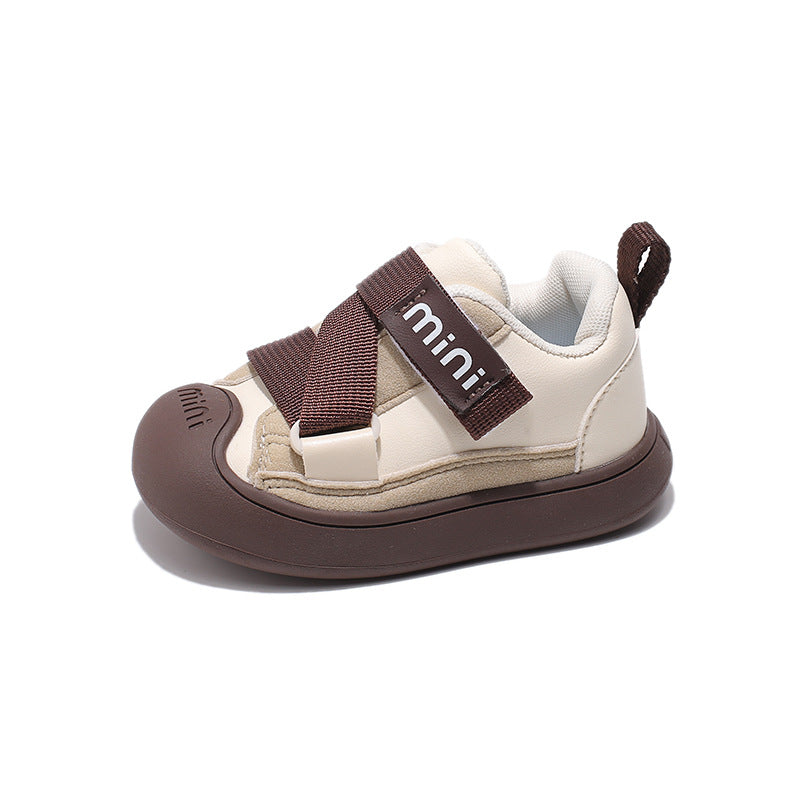 Leichte Sportschuhe für Kinder