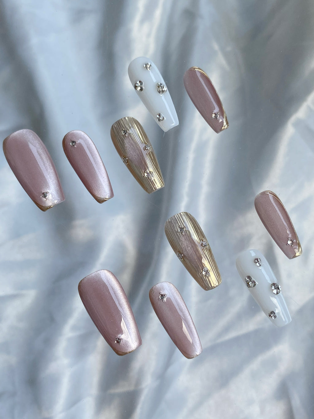 Handgemachte Custom Nischen Nagel-Tips – Bild 5 | LuxeStyle
