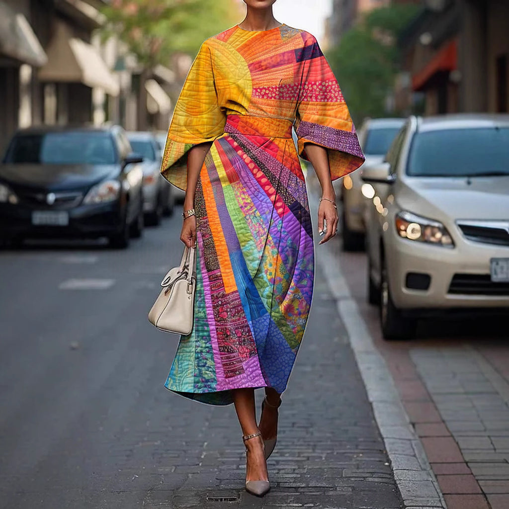 Abstrakter A-Linien-Maxi mit Batwing-Ärmeln | LuxeStyle