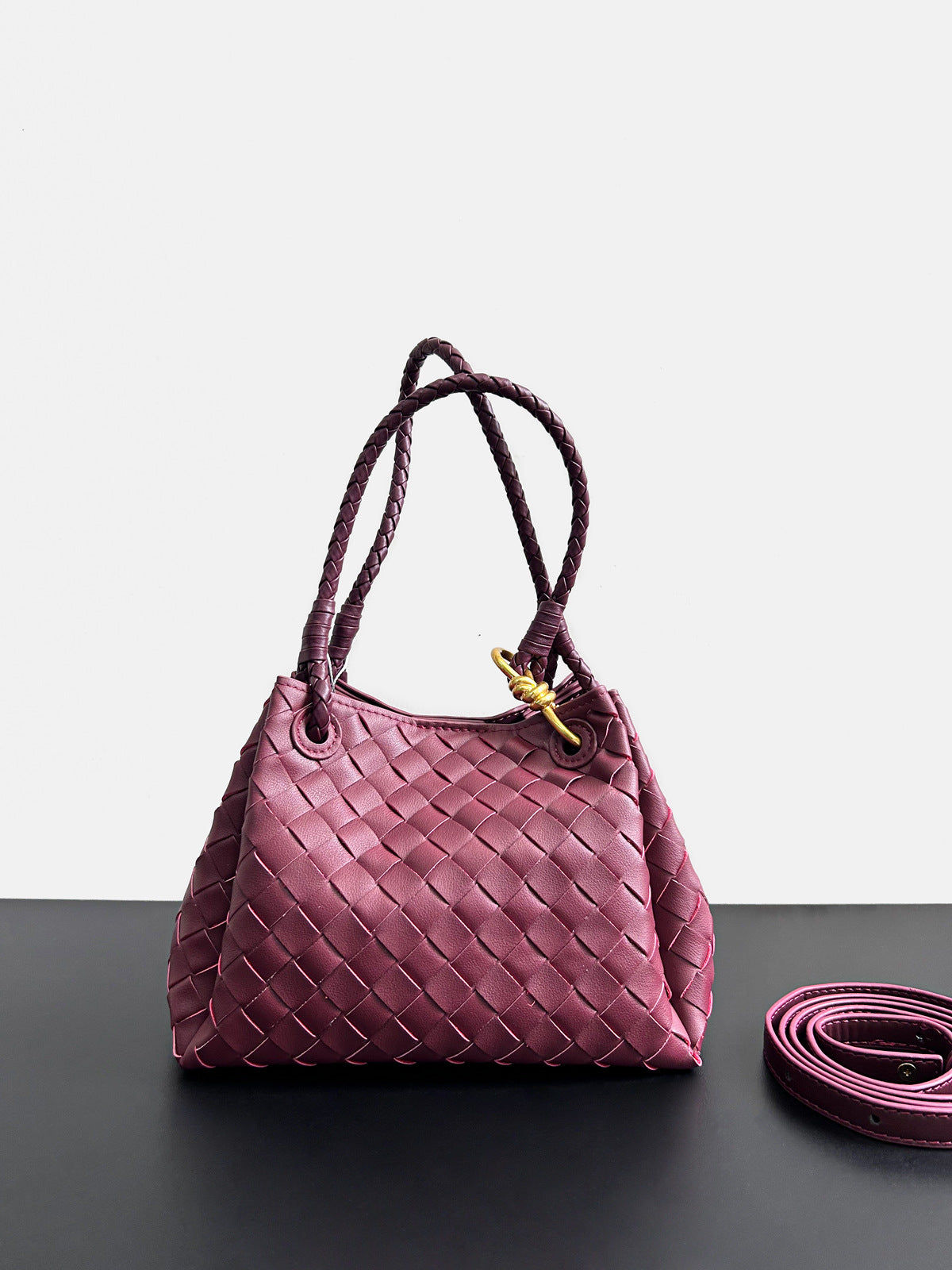 Geflochtene Ledertasche – Bild 6 | LuxeStyle