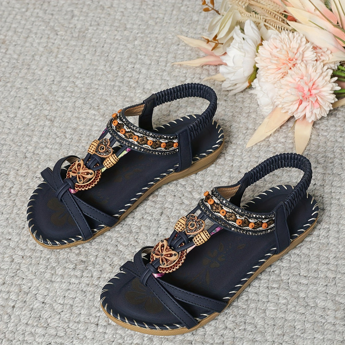 Bohemian Zehensandalen mit Blumen – Bild 9 | LuxeStyle