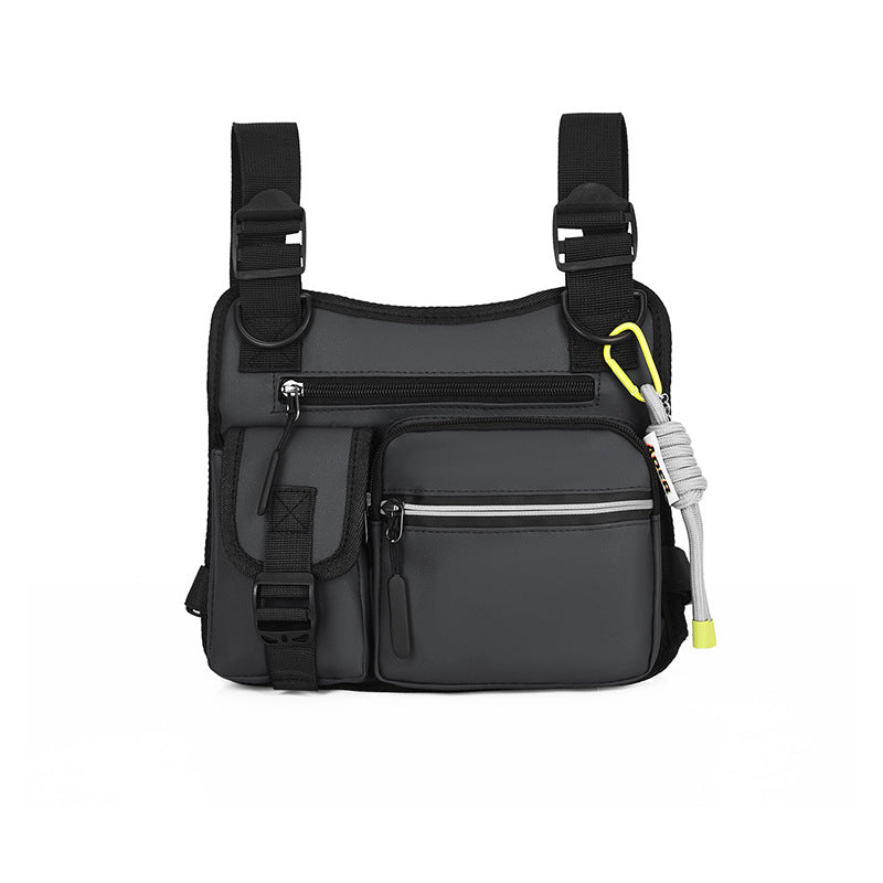Reflektierende Brusttasche