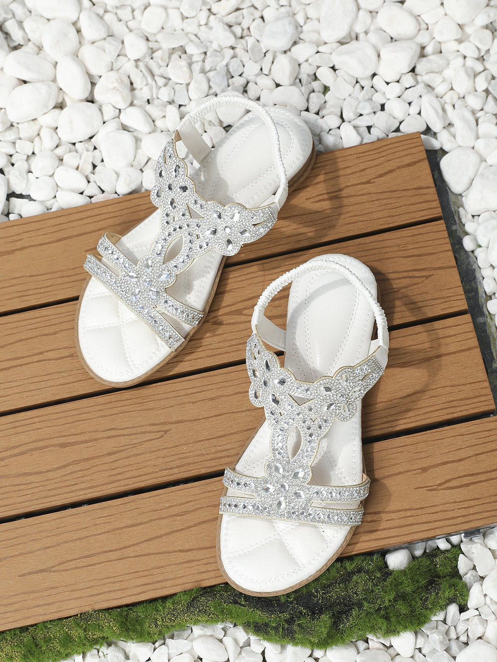 Keile-Sandalen mit Blumen-Design – Bild 17 | LuxeStyle