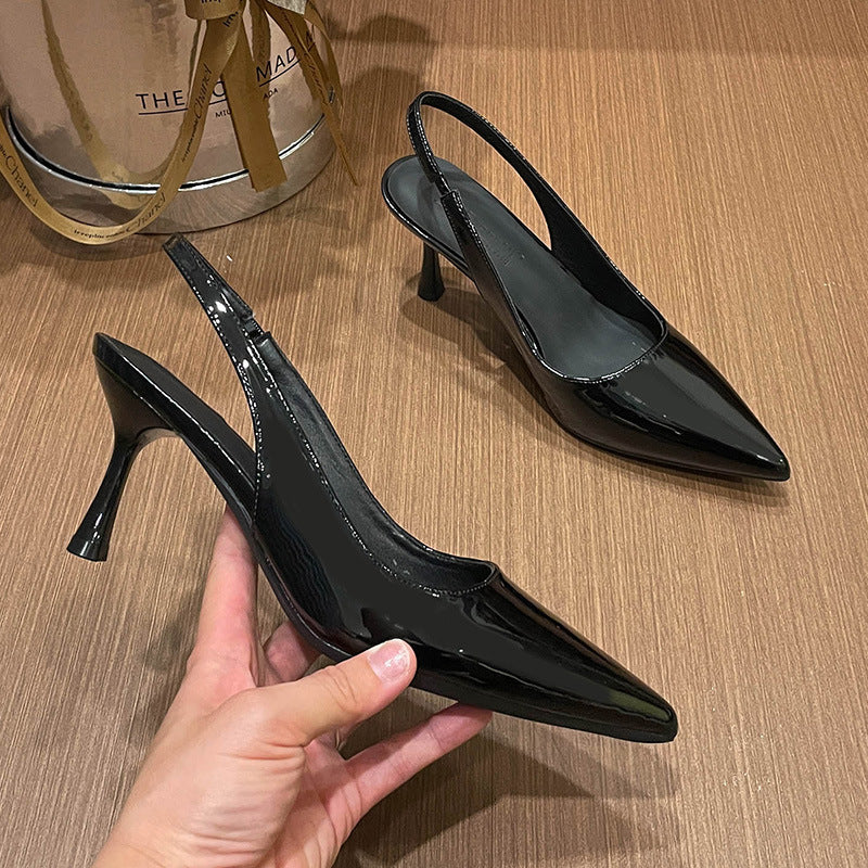 Elegante Stilettos aus Lackleder