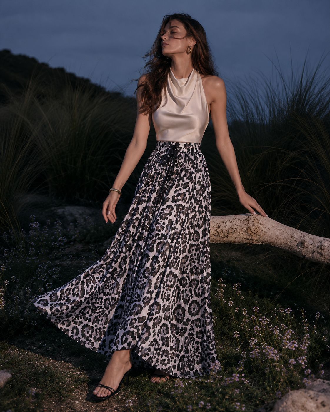 Langes Damen-Leopardenkleid mit elastischem Bund