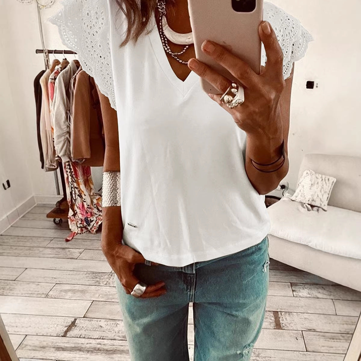 Vielseitiges V-Neck Shirt mit Rüschensaum – Bild 5 | LuxeStyle
