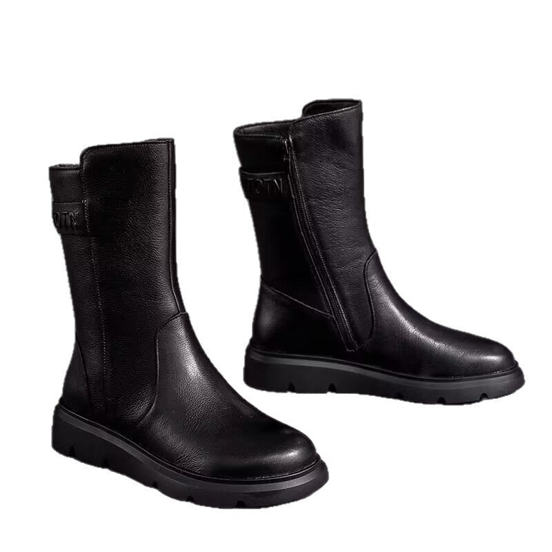 Kurze Stiefel mit Reissverschluss