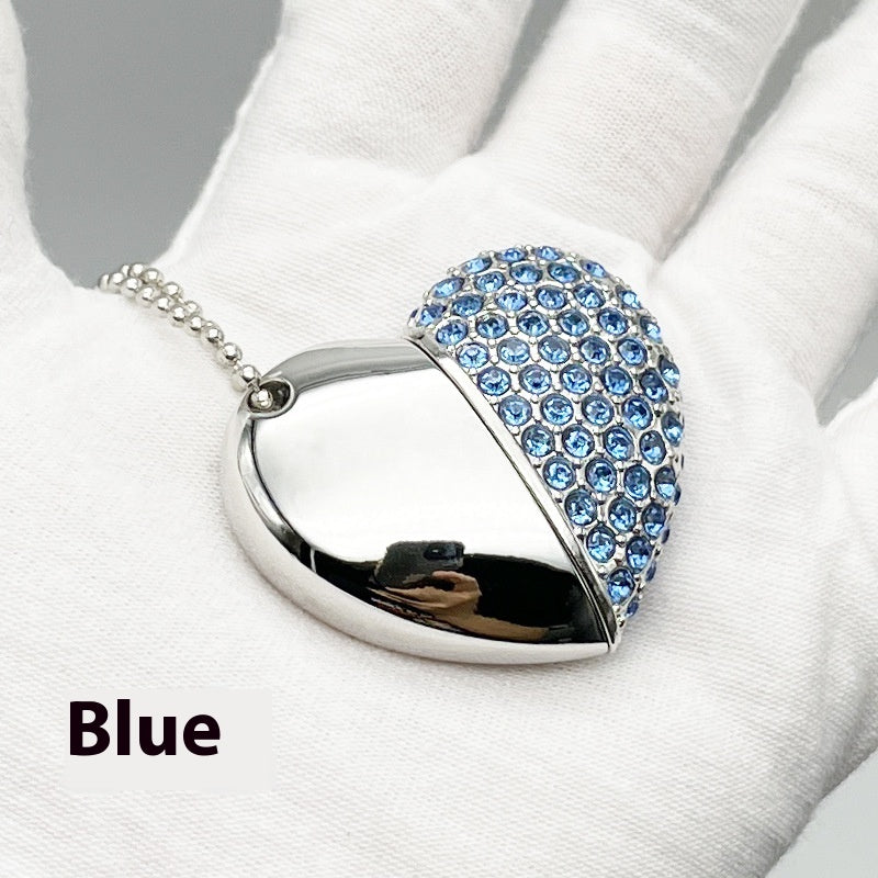 Herzförmiger USB-Stick mit Strass-Besatz