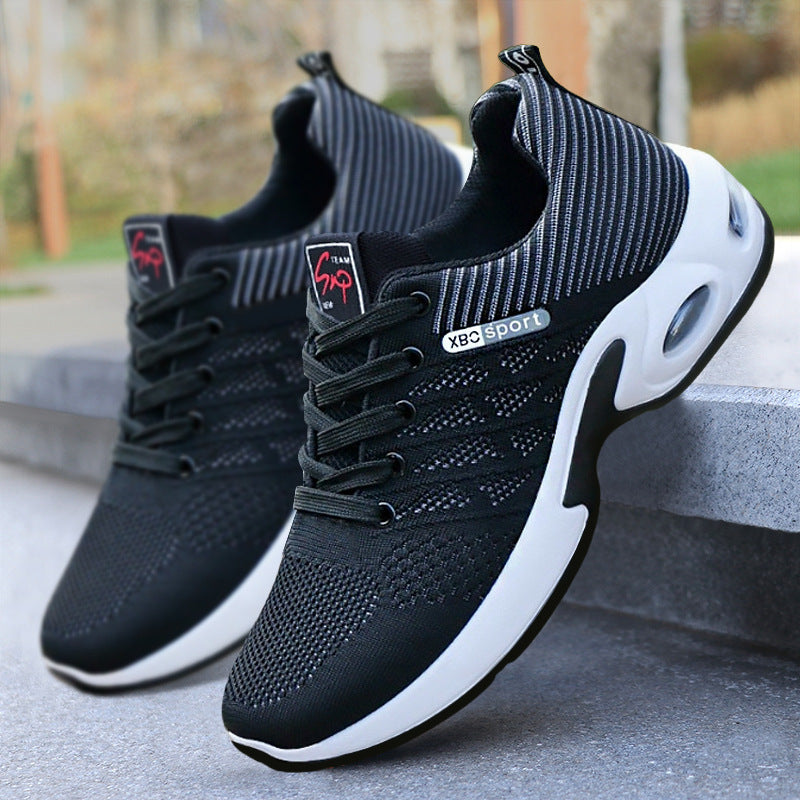 Atmungsaktiver Flyknit Sneaker für Herren | LuxeStyle