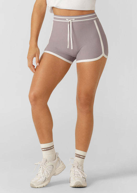 High-Waist Yoga Shorts mit Farbblock